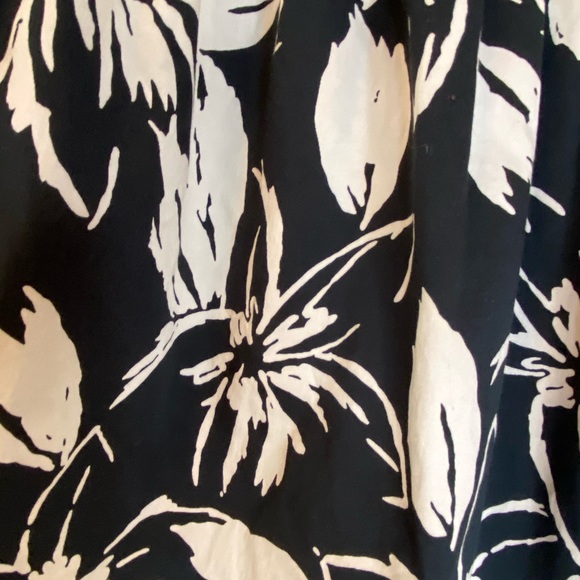 Lafayette 148 flare floral midi skirt Sz 12 - Picture 5 of 6